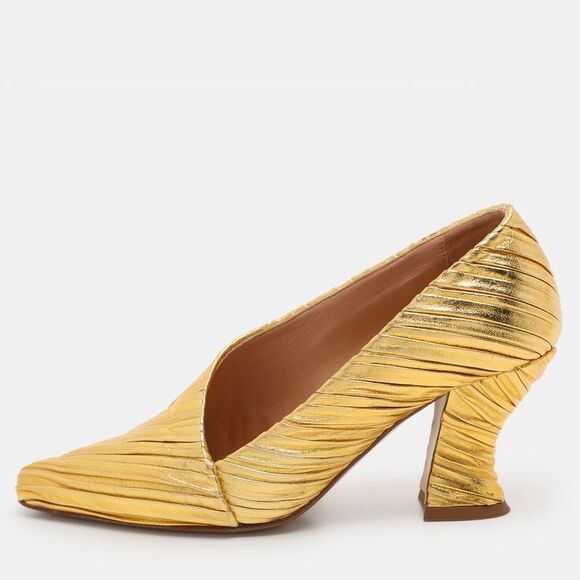 Bottega Veneta Gold Lame Leather Folded Pumps Size 36.5,All Products : American Fashion Style Bags On Sale